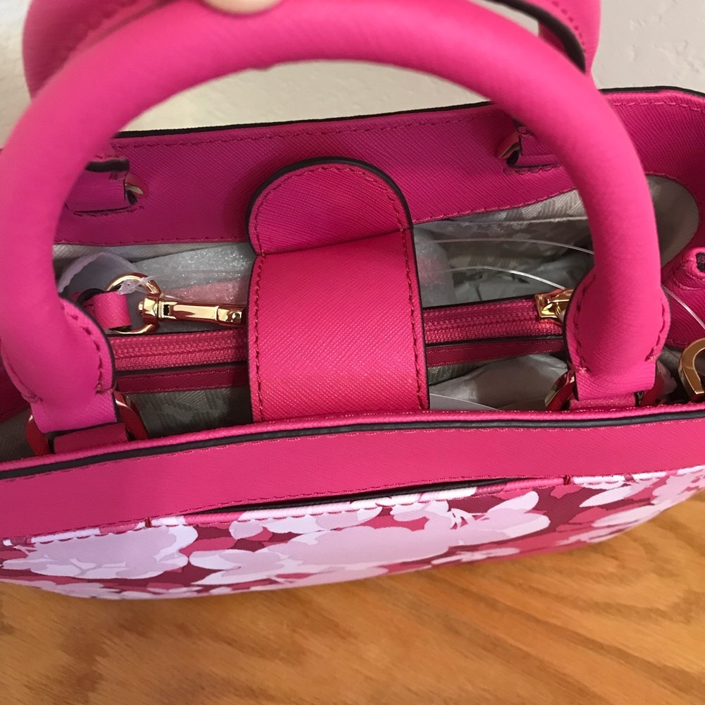Michael Kors Hailee Xs Satchel granita Pink Bag - Picture 6 of 8